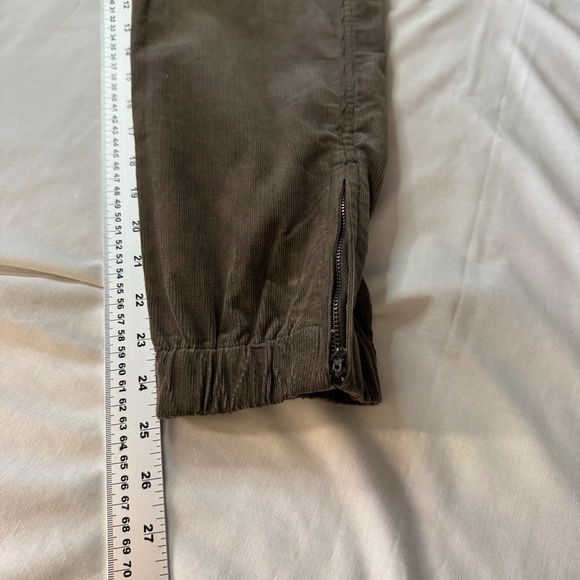 Banana Republic Petite Women's Corduroy Jogger Pants Tan/Brown 6P Ankle Zipper - Picture 11 of 14